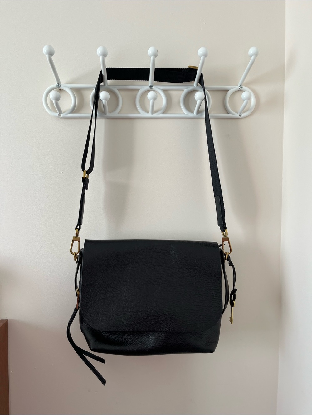 Fossil Classic Black Leather Crossbody/Shoulder Flap Bag